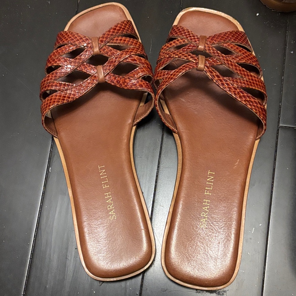 Sarah Flint Women's Red-Brown Sandals